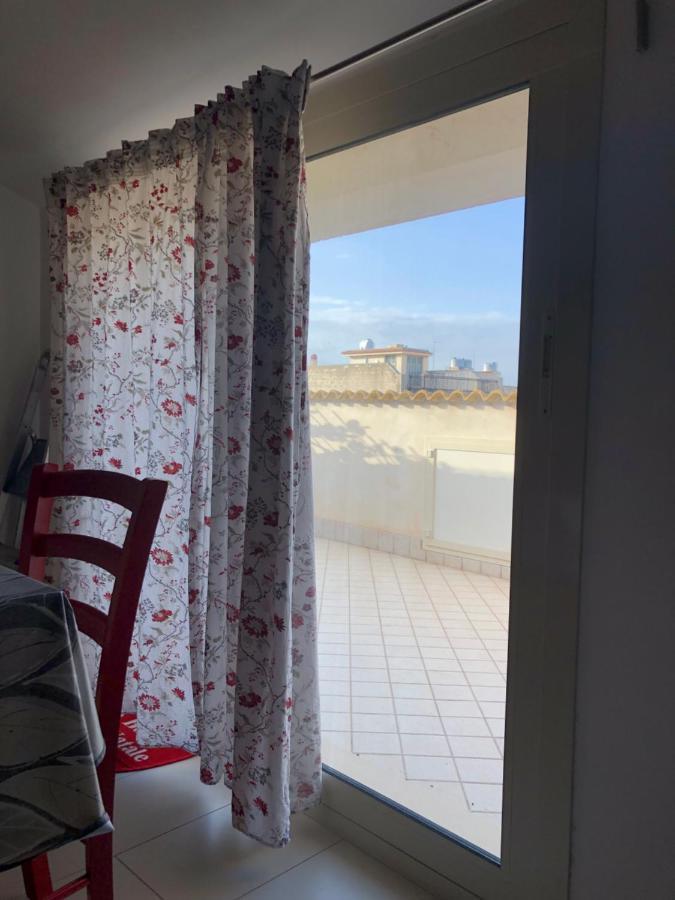 Appartamento Mansarda Mentana Vittoria Esterno foto